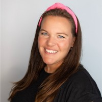 Kellie Looney Email & Phone Number