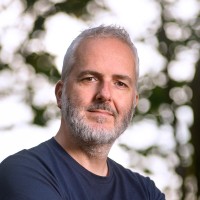 Erik van Houdt Email & Phone Number