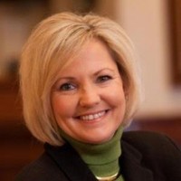 Hawaiian Bros Island Grill Employee Carin Stutz's profile photo