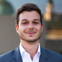 Sven Stein Email & Phone Number