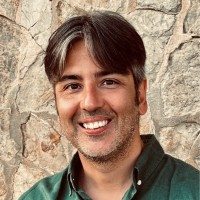 Ángel Gómez de Heras Email