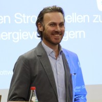 Bernd Weiss Email & Phone Number