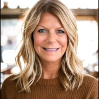 Palmer Johnson Power Systems Employee Susan Schuster's profile photo