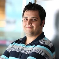 Roberto Chacón Matamoros Email