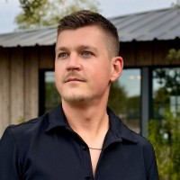 Garrett Johnson Email & Phone Number