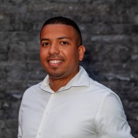 Rafael Avelino Email