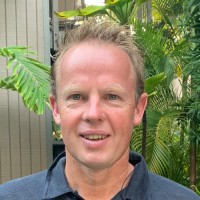 E-mail e número de telefone de Jamie Hunt