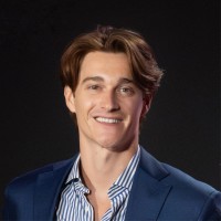 Brandlight Employee Riki Gironi's profile photo