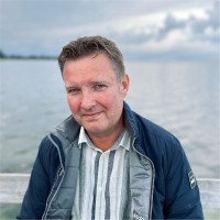 Reidar Gjølstad Email