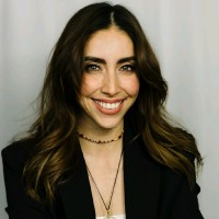 Centro Hispano Employee Denisse Arias's profile photo