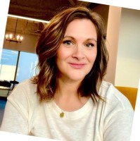 Amy le Email & Phone Number