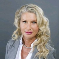 Lia Kosic Email & Phone Number