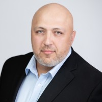 Cesar Hernandez Email & Phone Number