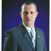 André Tadeu Email