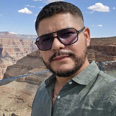 MedWiz Pharmacy Employee Michael Leonardo Guzman's profile photo