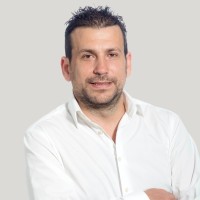 Gabriel Castro Email