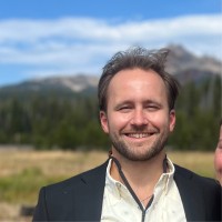 Max Peters Email & Phone Number