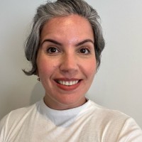 Larissa Fernandes Email & Phone Number