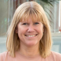Helen Schultz Email