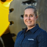 Komatsu Australia Employee Mel Neilson's profile photo