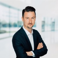 Alexander Stricker Email