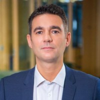 Marc de Oliveira Email & Phone Number