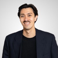 Modera Inc. Employee Mark Loyola's profile photo