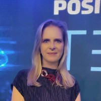 Positivo Tecnologia Employee Daniela Colin's profile photo
