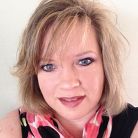 Danielle Roberts Email & Phone Number