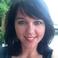 Leon's Furniture Employee Lori Kyle's profile photo