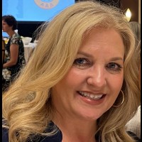 Pfizer Employee Suzanne Hebert's profile photo