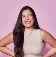 L'Oréal Employee Júlia Vasconcelos's profile photo