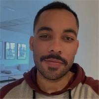 Leandro Gomes Email