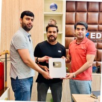Edify Group Employee Shoukat Naveed's profile photo