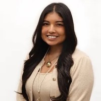Iliana Parrillas Email