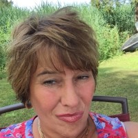 Beth Leonard Email & Phone Number