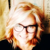 Julia Burnett Email & Phone Number