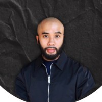 Burke Williams Spa Employee Jeffery Dobbins's profile photo