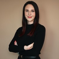 Veronika Urban Email