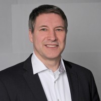 Joerg Holst Email