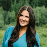 Lexi Liljenquist Email & Phone Number