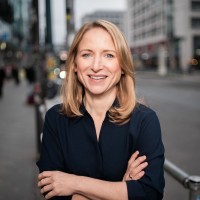 Daniela Kluckert Email