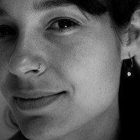 Iris Hermens Email