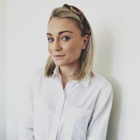Julia Björk Email