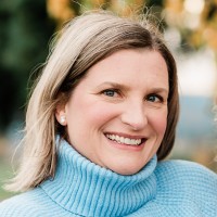 YMT Vacations Employee Caroline Roberts's profile photo