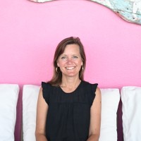 Margaret Hutton Email & Phone Number