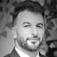 Slide it Employee Mehdi Karoui's profile photo
