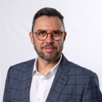 Ricardo Casaca Email