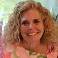 Smart Source Realty Employee Christi Holmes's profile photo