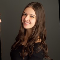 Elizabeth Nagy Email